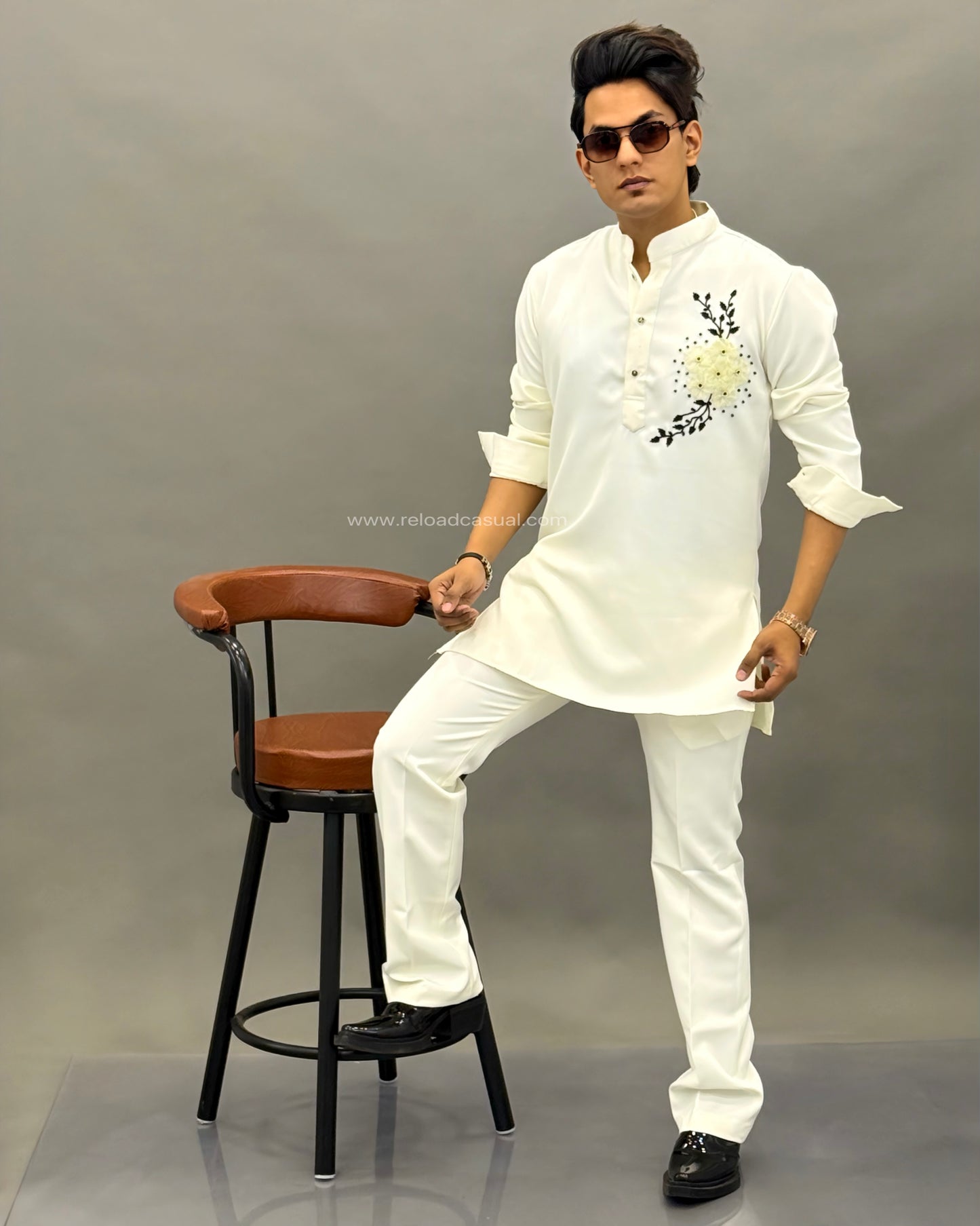 Men's Floral Hand Embroidered Kurta set