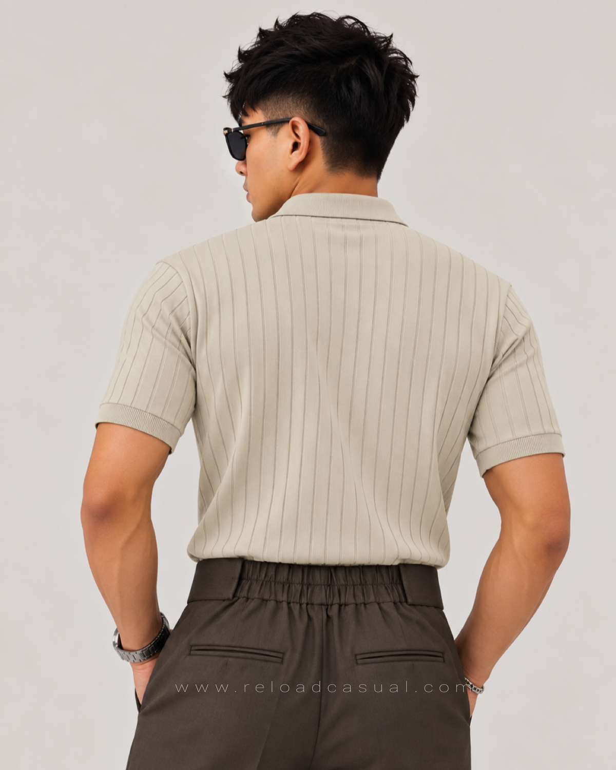 Men's Ribbed Knit Collar T-Shirt