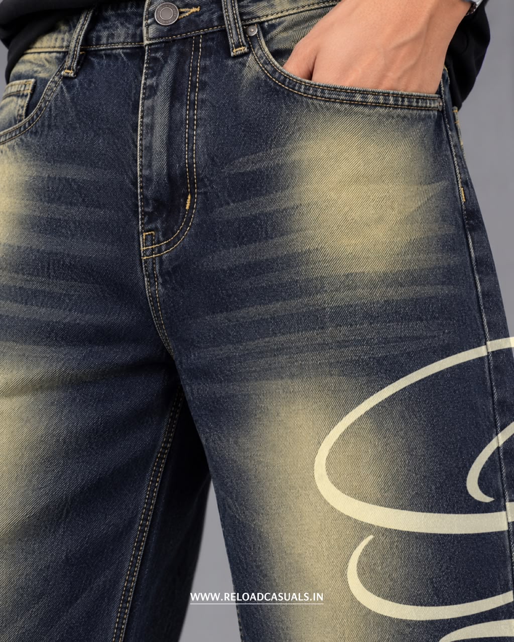 Men’s Modern Style Baggy Fit Denim Jeans