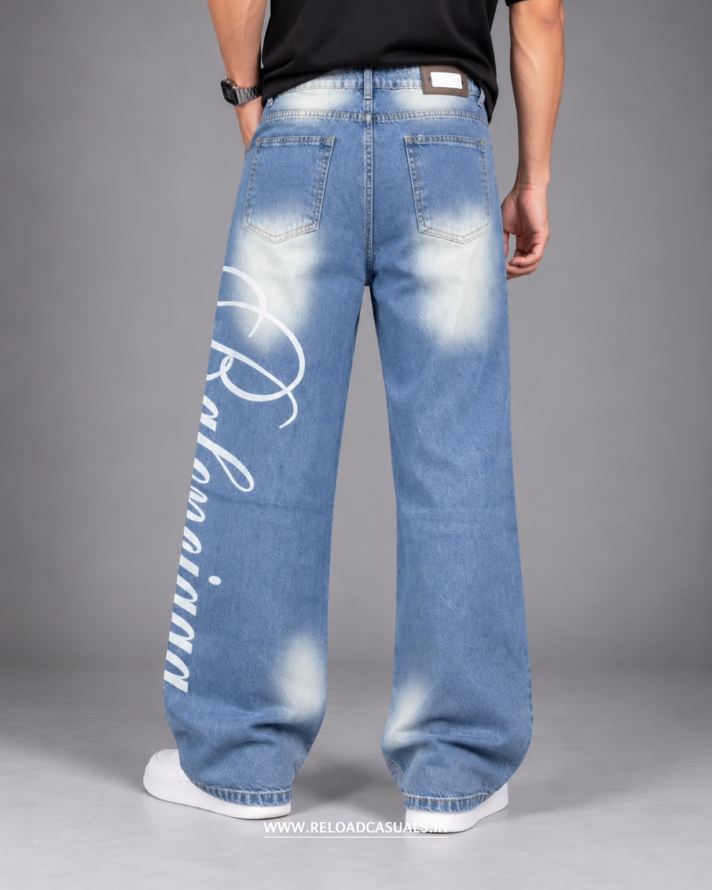 Men’s Modern Style Baggy Fit Denim Jeans
